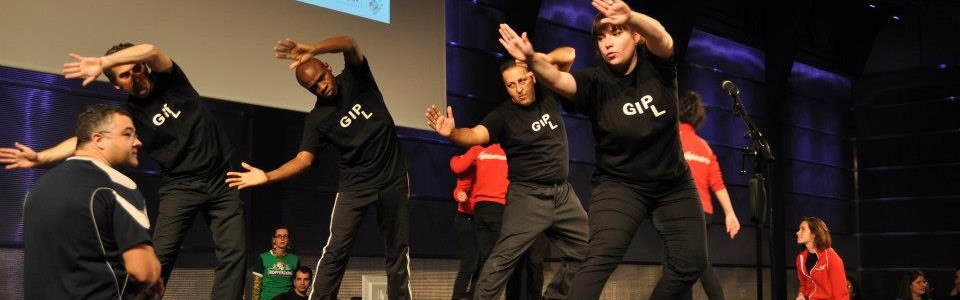 61258_436303176418470_1751467774_n-3